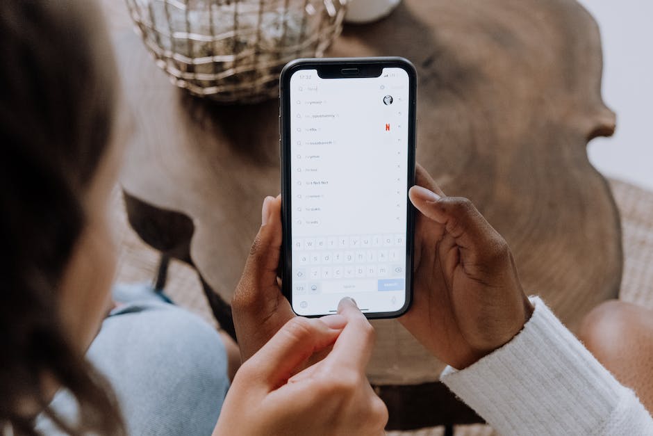 how to find what hashtags are trending on tiktok