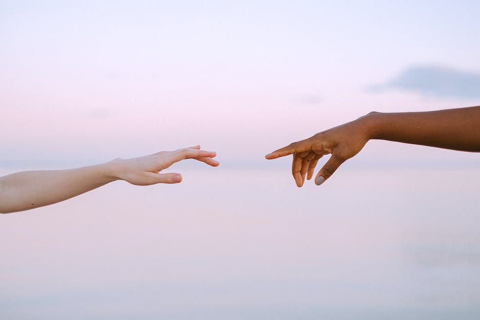 how can marketers reach the millennials effectively