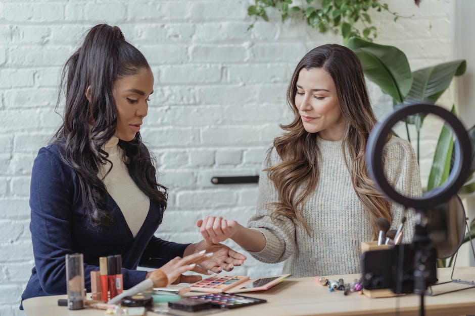 how much does social media management cost per month