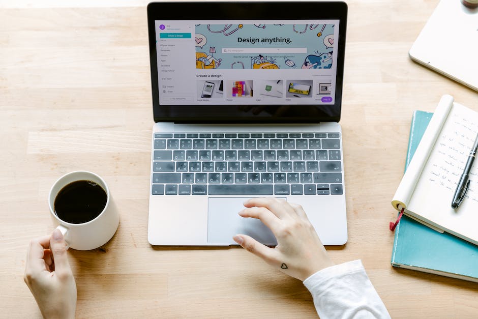 how much to charge for freelance social media management