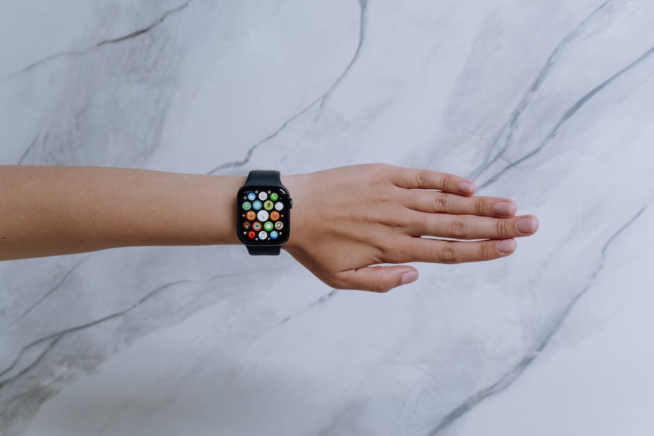 how social media affects students time management