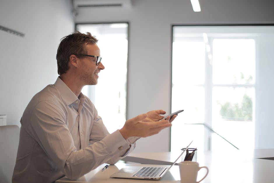 how to write a social media management proposal