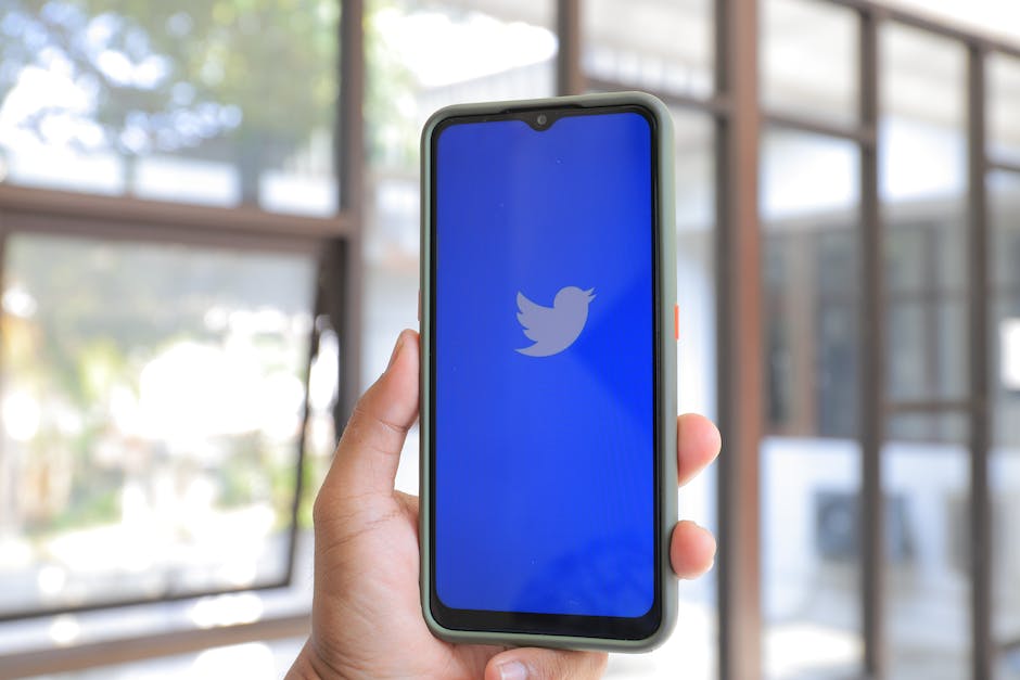 who's trending on twitter today